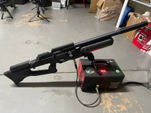 Load image into Gallery viewer, Shop Demo Brocock Sniper Mini XR 5.5MM 30FP Synthetic HILITE