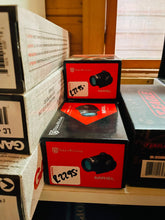 Load image into Gallery viewer, Nikko Stirling MRSL Red dot including riser
