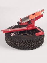 Load image into Gallery viewer, 92S THE ORIGINAL TRIUS TRAP Clay Thrower
